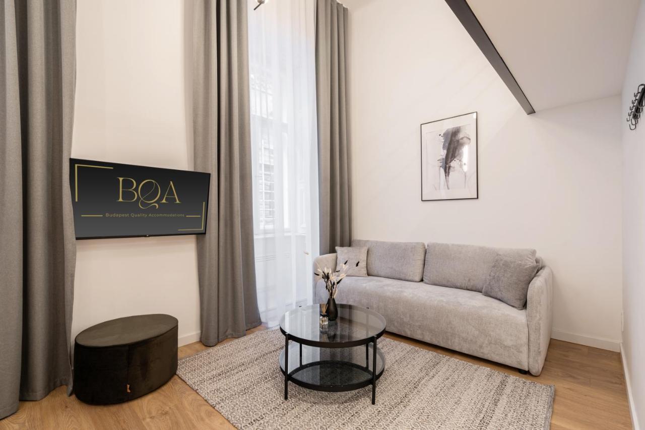 E56 - Grand Boulevard Heritage - Location By Bqa Lejlighed Budapest